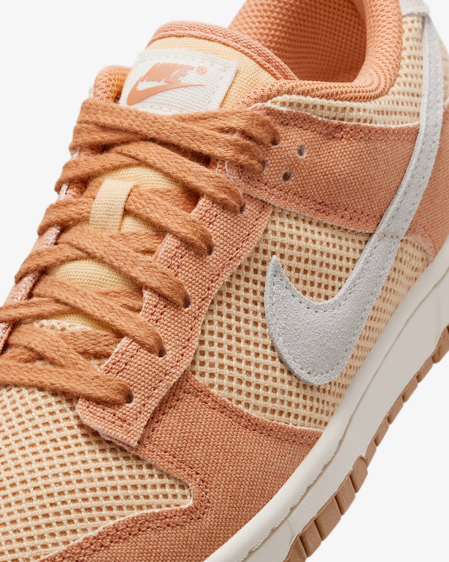 Tenis Nike Dunk Low Next Nature SE