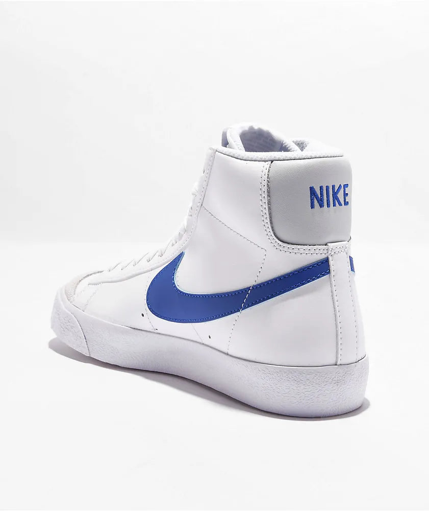 blazer mid 77 v