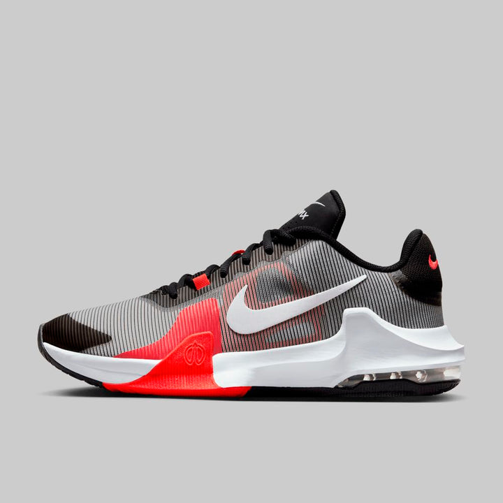 Nike Impact 4