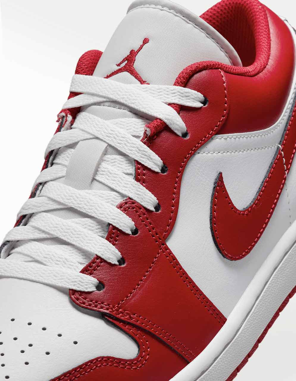 Jordan 1 Low
