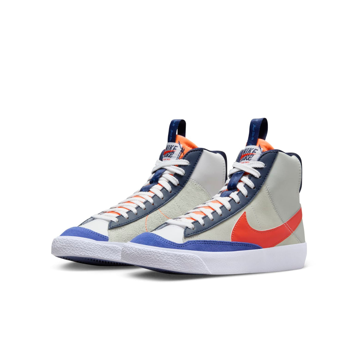 Blazer Mid