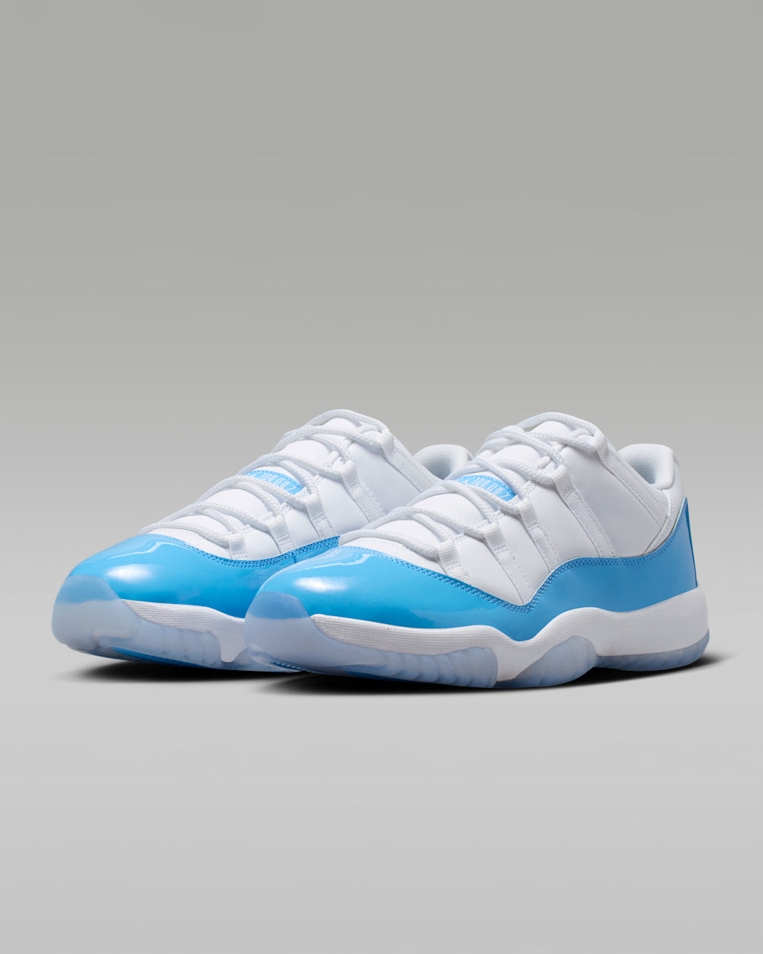 Air Jordan 11 Retro Low "University Blue"