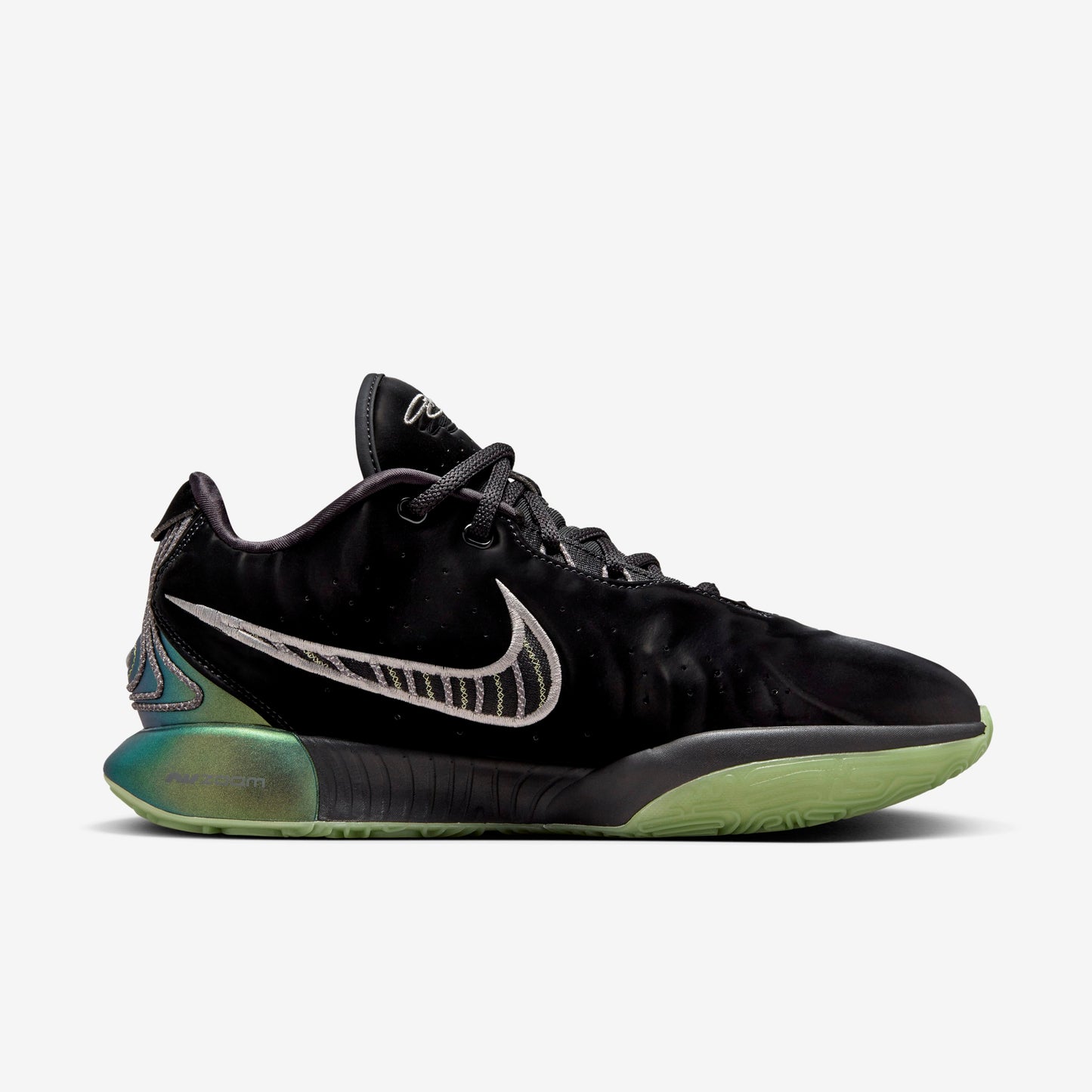 LeBron XXI