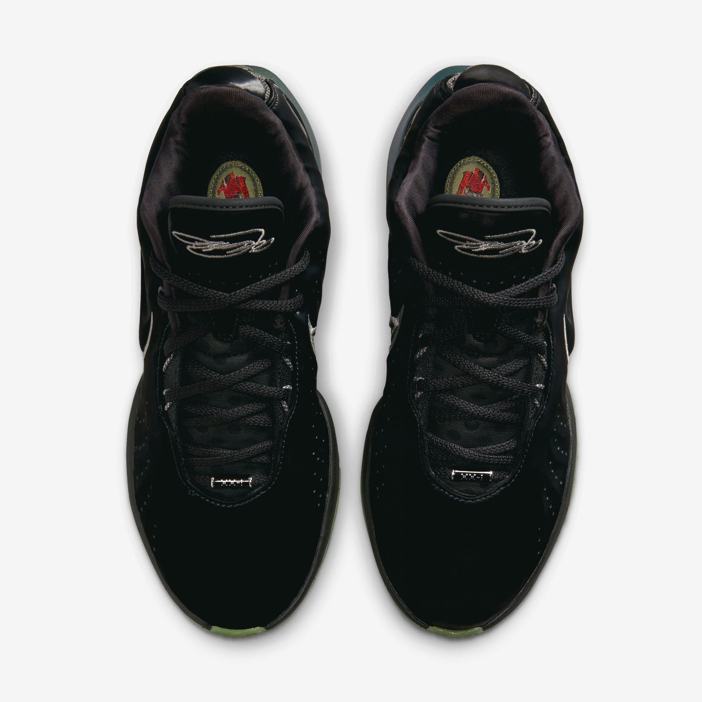 LeBron XXI