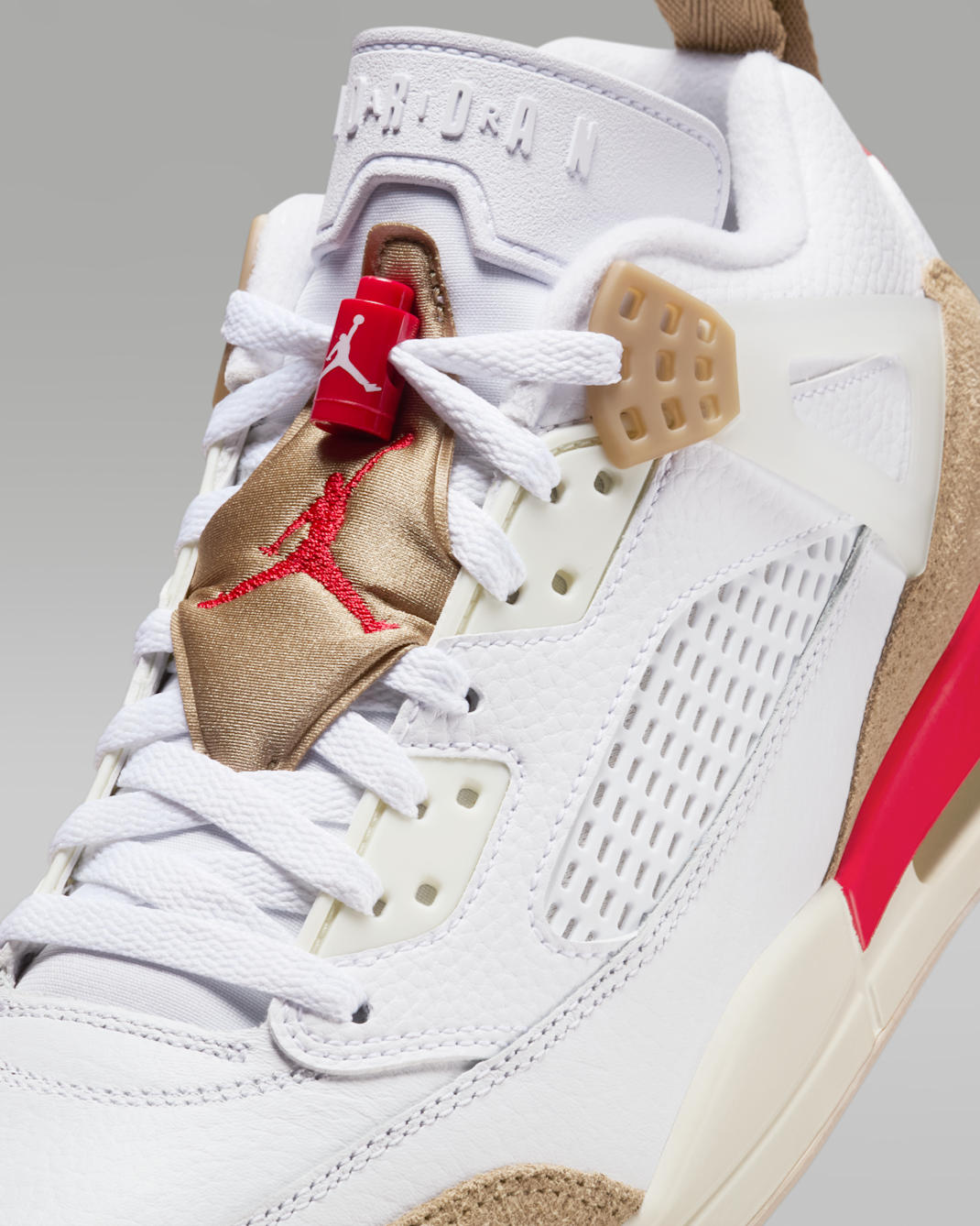 Jordan Spizike Low