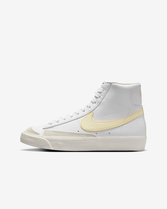 Nike Blazer Mid '77