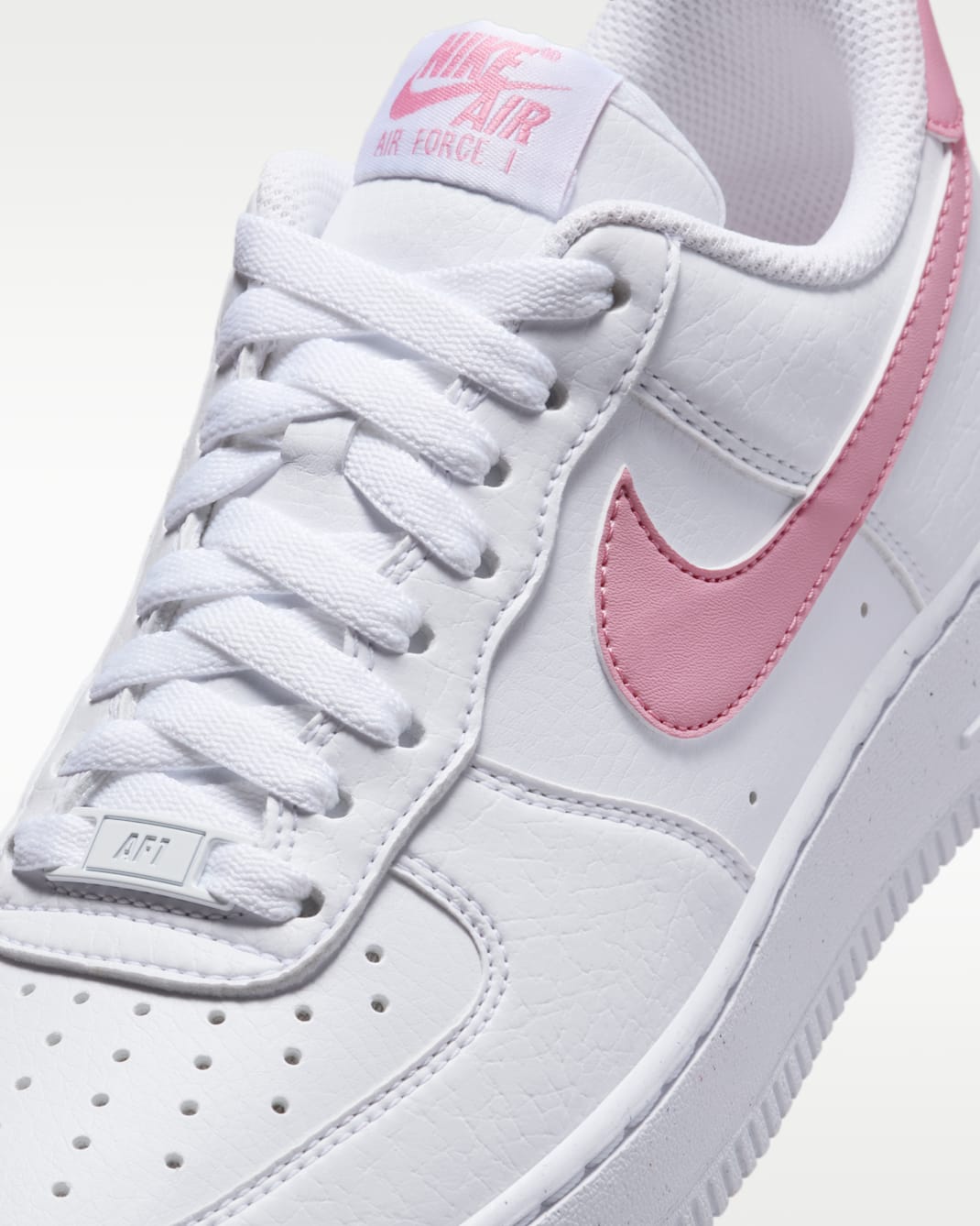 Nike Air Force 1 '07