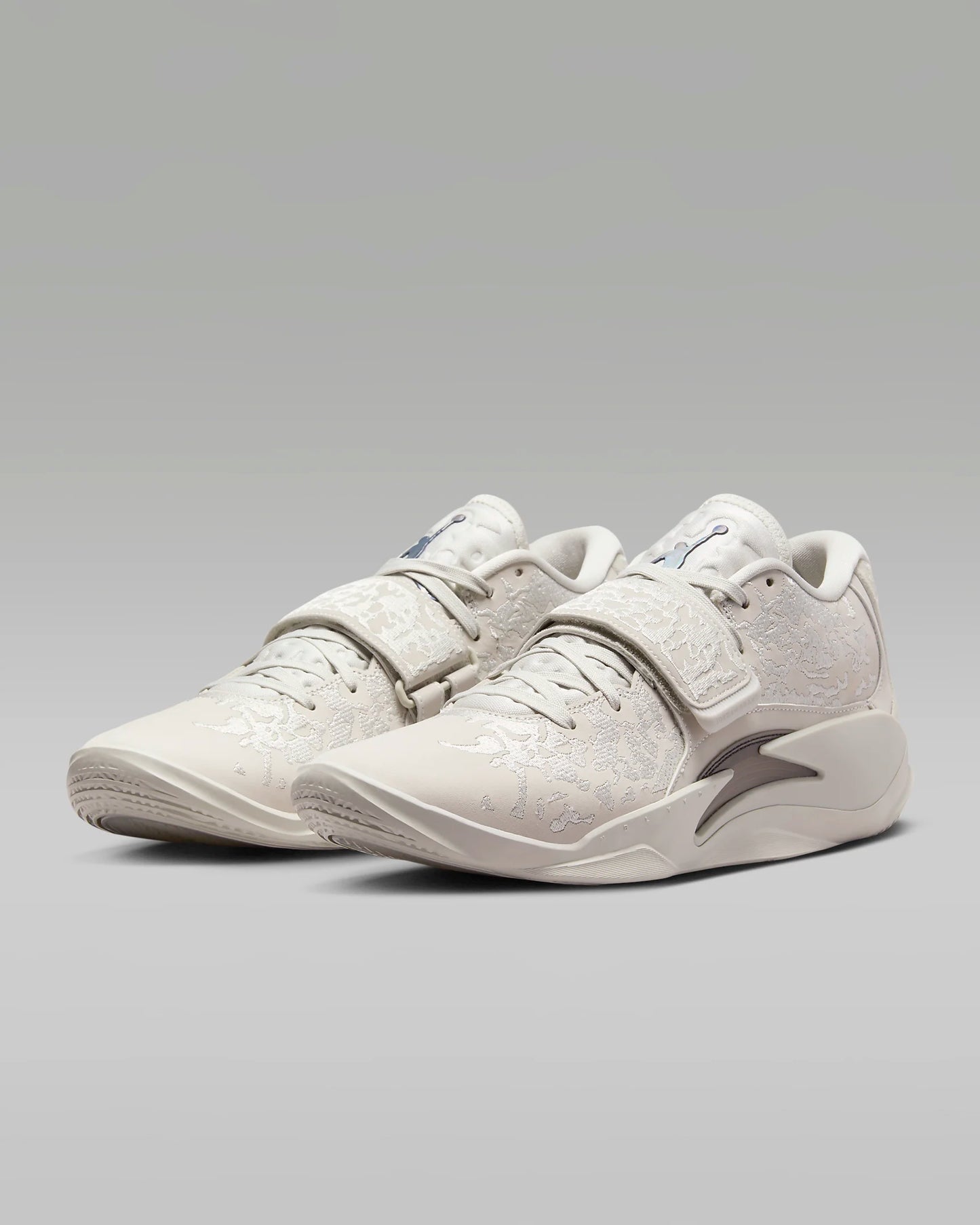 Zion 3 M.U.D. "Light Bone" SE